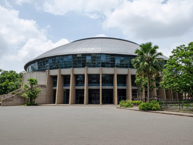 Exterior del Coliseo El Pueblo en Cali
